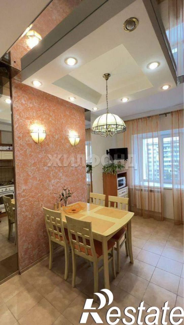 4-комн квартира Лебедева улица, д.38