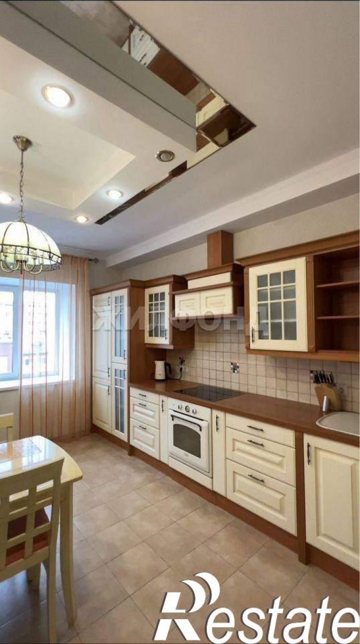 4-комн квартира Лебедева улица, д.38