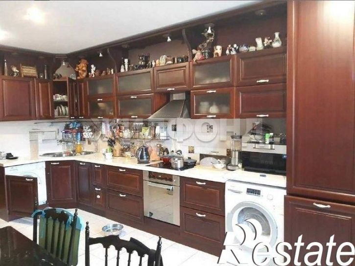 4-комн квартира Советская улица, д.107