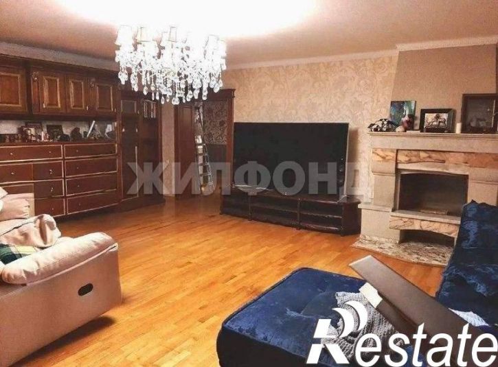 4-комн квартира Советская улица, д.107
