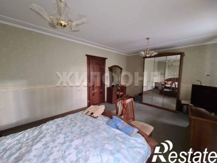 6-комн квартира Фрунзе проспект, д.96