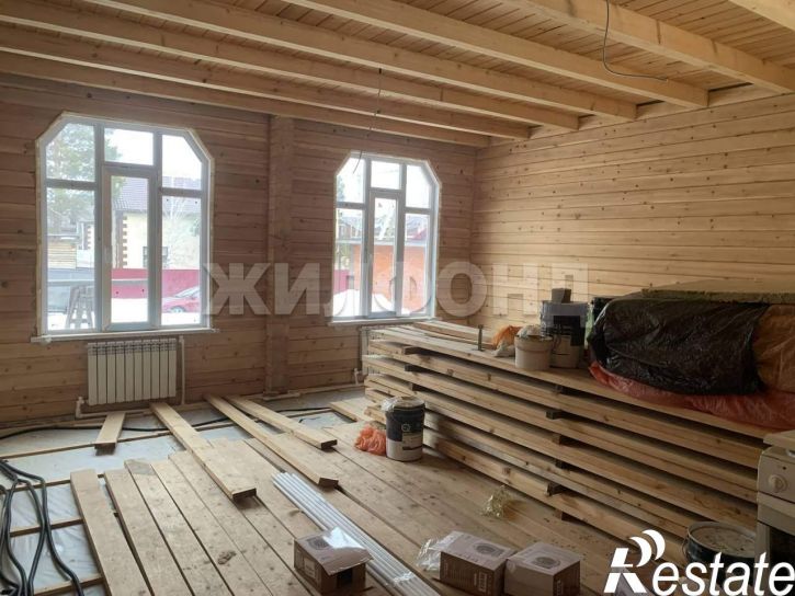 Коттедж/дом Листвянка улица, д.4