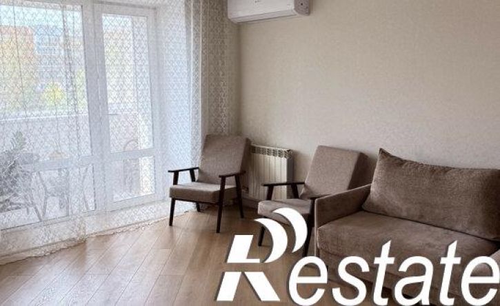 3-комн квартира Учебная улица, 34,  д. 34