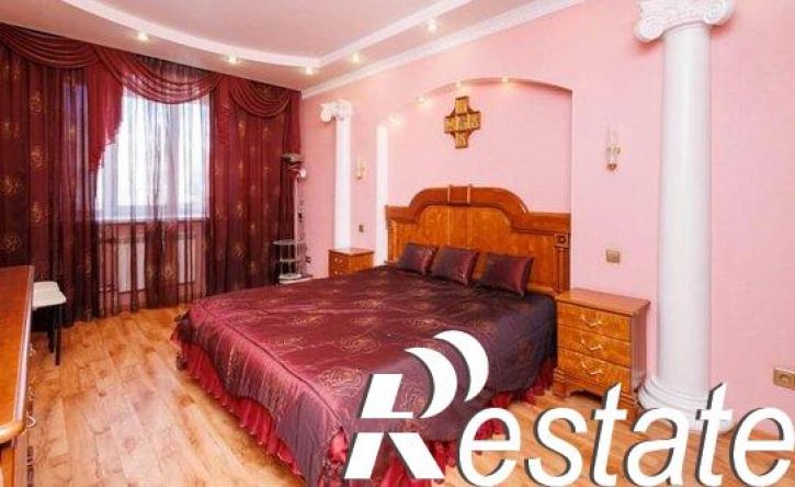 3-комн квартира Карповский переулок, 12,  д. 12