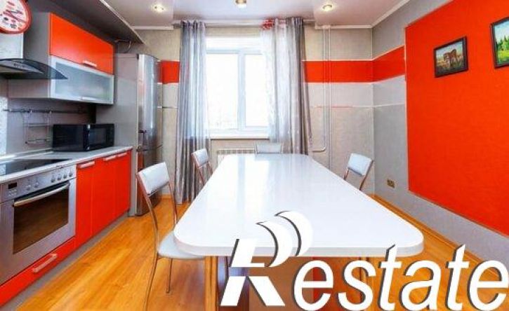 3-комн квартира Карповский переулок, 12,  д. 12