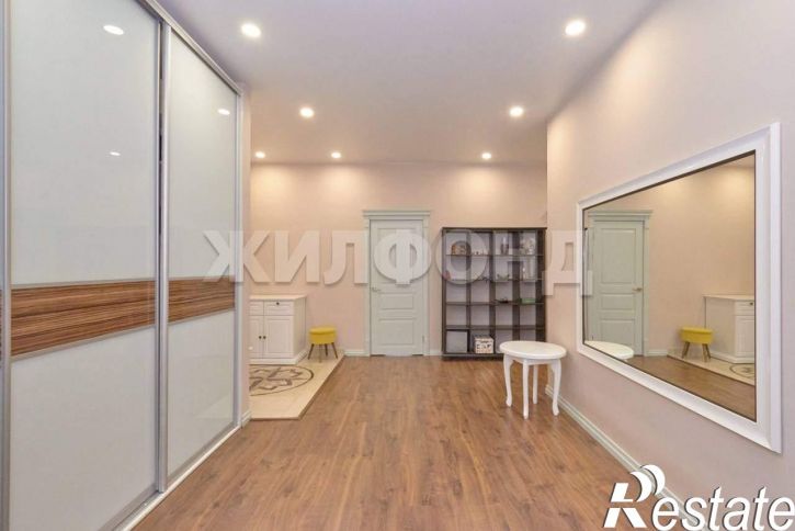 3-комн квартира Пионерский переулок, д.7