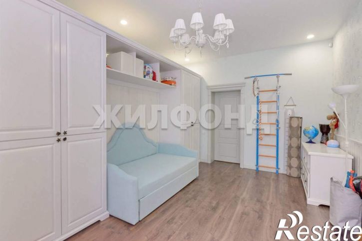 3-комн квартира Пионерский переулок, д.7