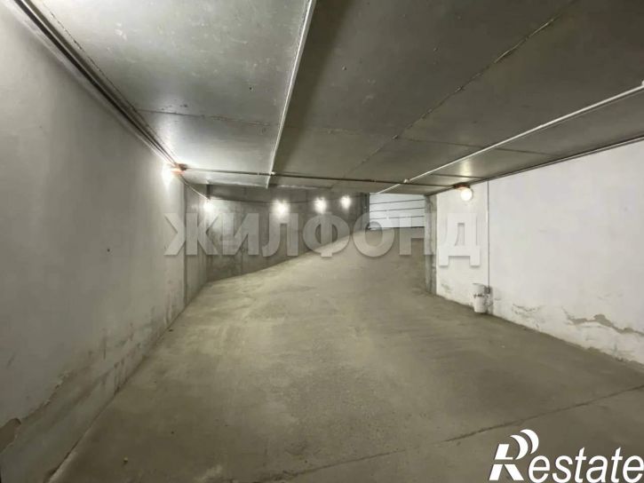 Гараж/парковка Елизаровых улица, д.15