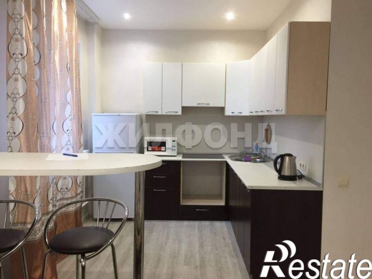 2-комн квартира Базарный переулок, д.12