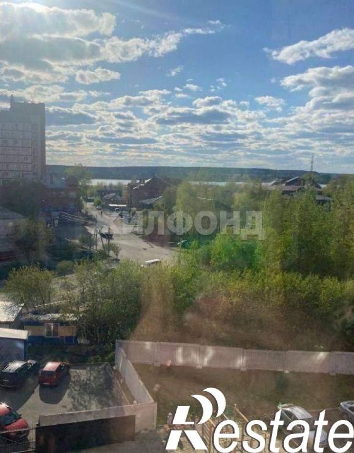 2-комн квартира Базарный переулок, д.12