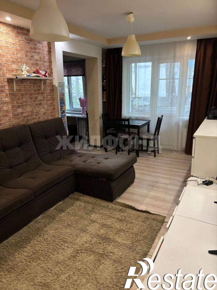 3-комн квартира Беринга улица, д.1/2