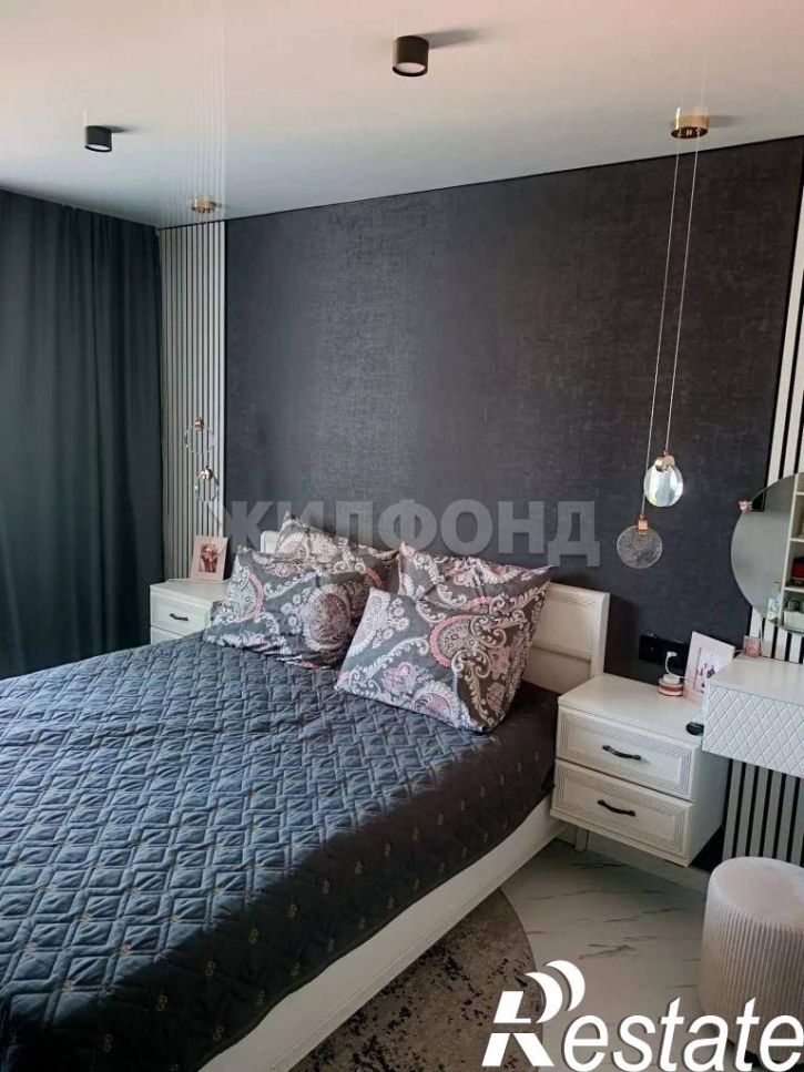3-комн квартира Елизаровых улица, д.68