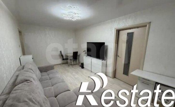 2-комн квартира улица Беринга, 1/3,  д. 1/3
