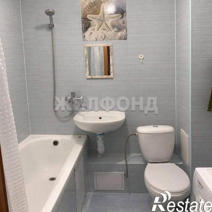 1-комн квартира Дизайнеров улица, д.11