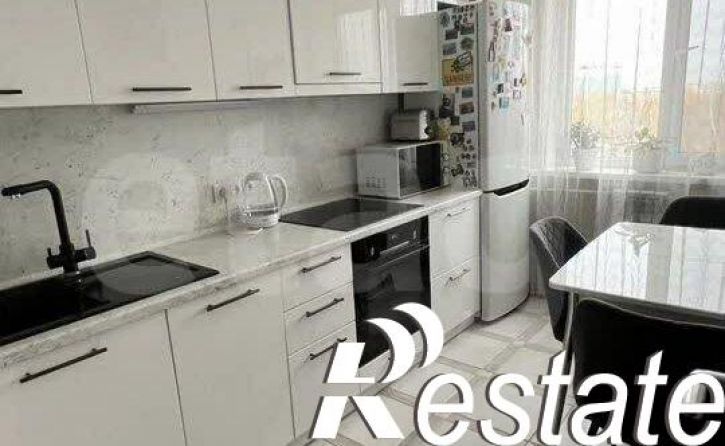 3-комн квартира улица Ференца Мюнниха, 38,  д. 38