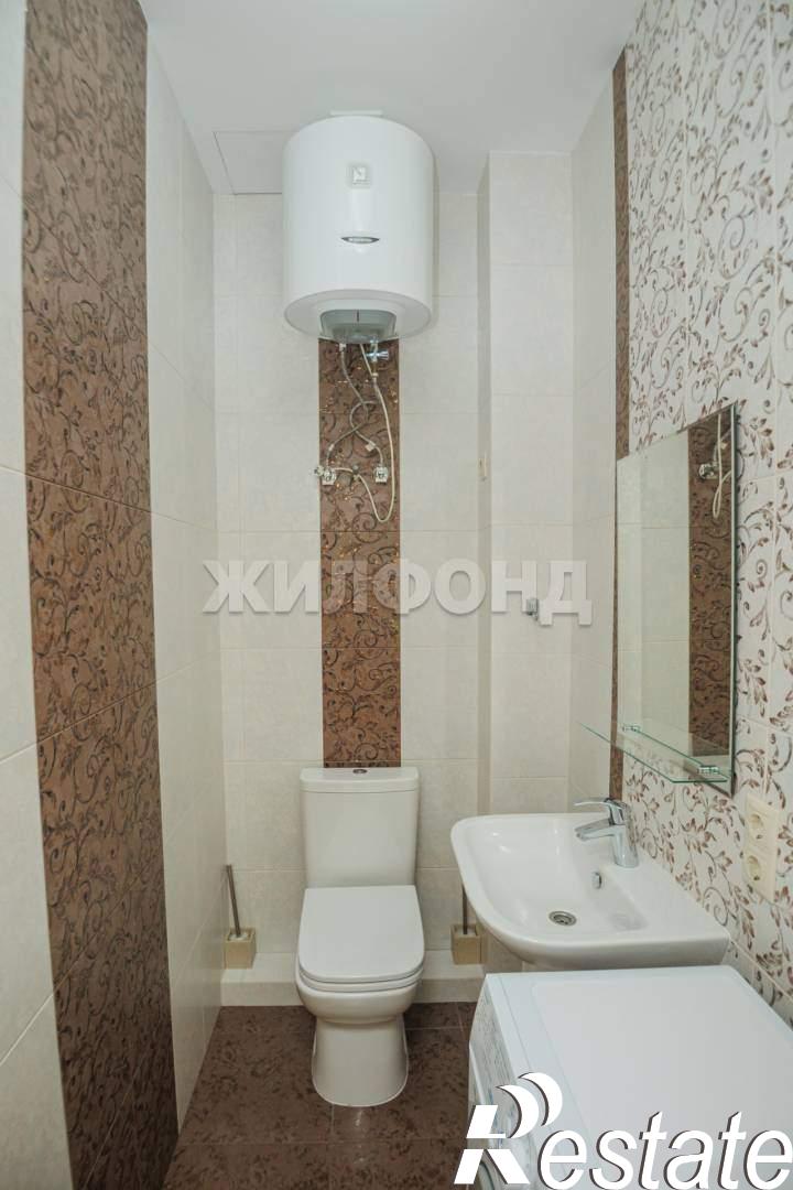 Купить квартиру за 25 000 000 рублей на Карла Маркса улица, д.3