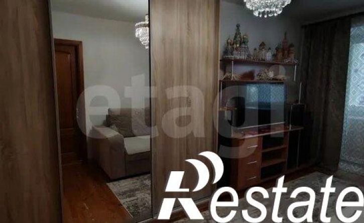3-комн квартира улица Савиных, 2,  д. 2