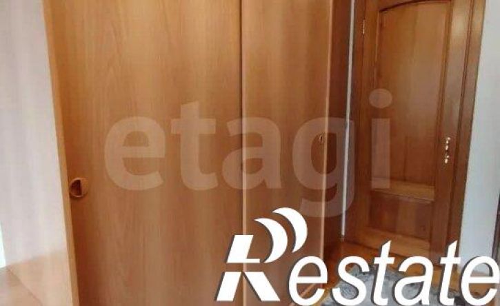 3-комн квартира улица Савиных, 2,  д. 2