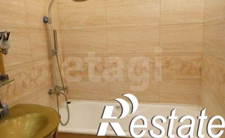 4-комн квартира улица Героев Чубаровцев, 22,  д. 22