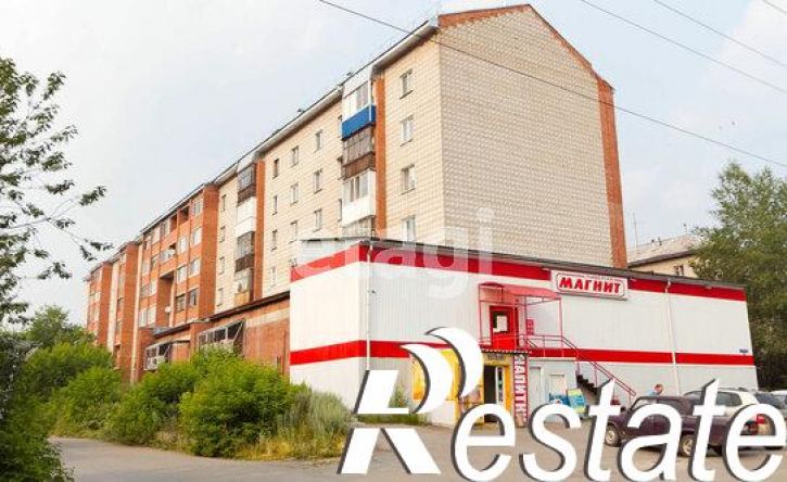 4-комн квартира улица Героев Чубаровцев, 22,  д. 22