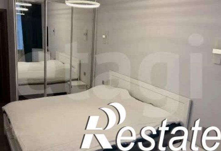 3-комн квартира улица Трифонова, 22,  д. 22