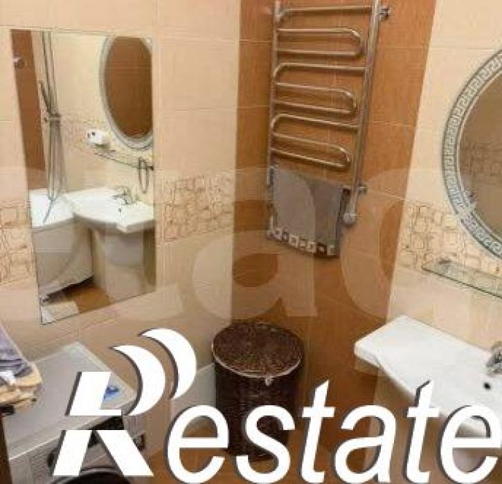 3-комн квартира улица Трифонова, 22,  д. 22
