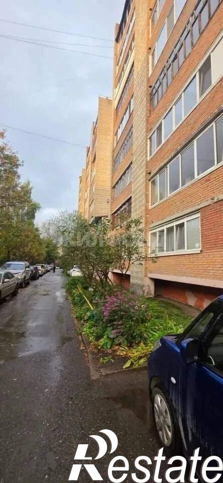 Купить квартиру за 5 750 000 рублей на Артема улица, д.15