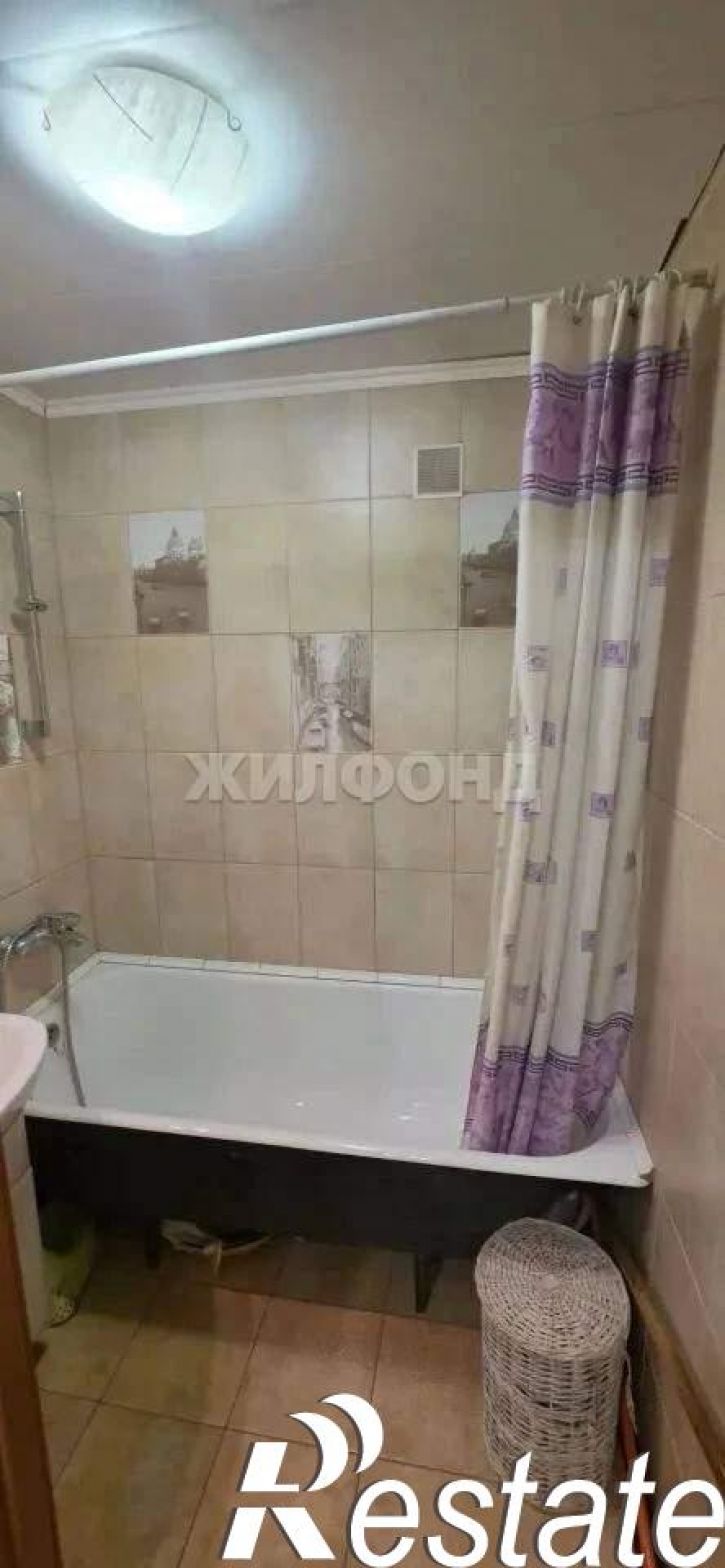 1-комн квартира Артема улица, д.15