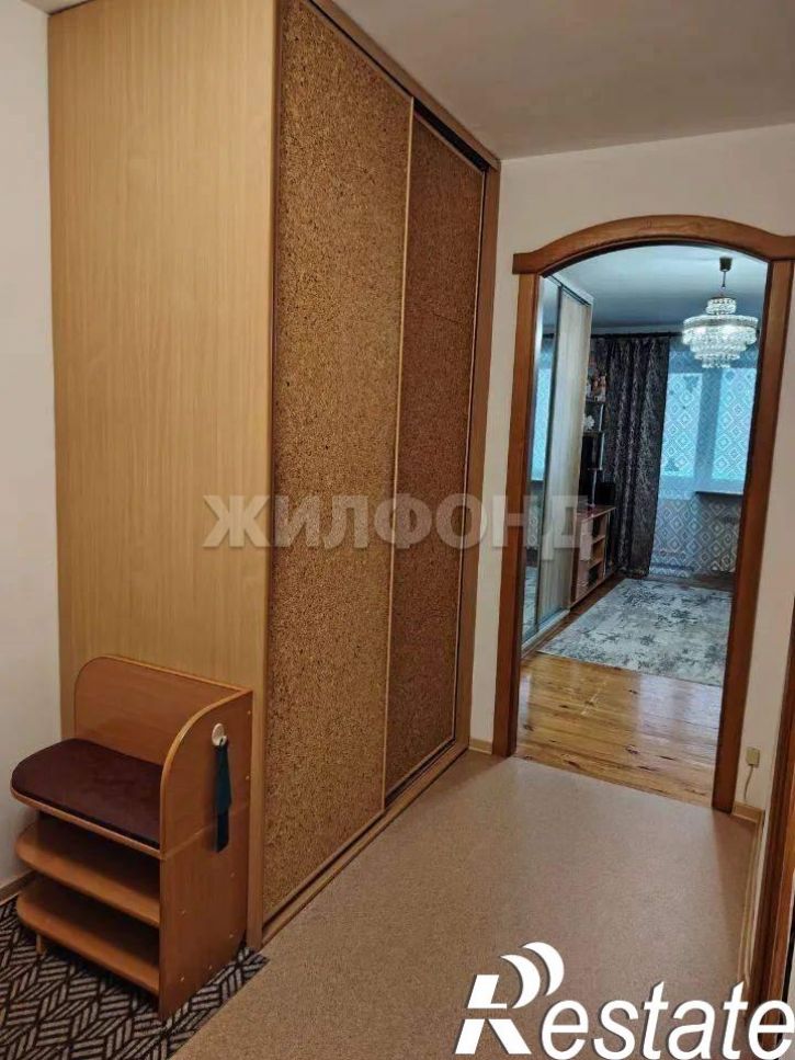 3-комн квартира Савиных улица, д.2