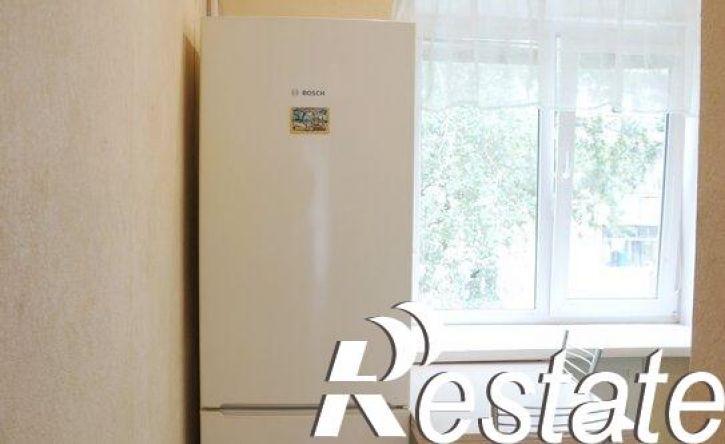 2-комн квартира улица Карташова, 31В,  д. 31В