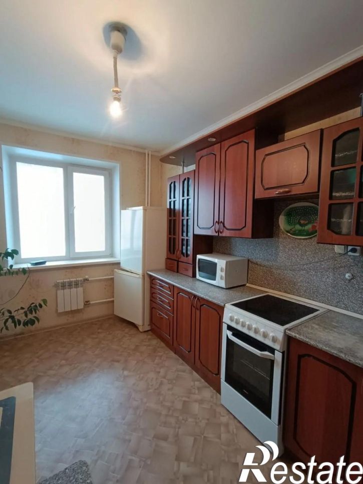 3-комн квартира ул. Ивана Черных, 18