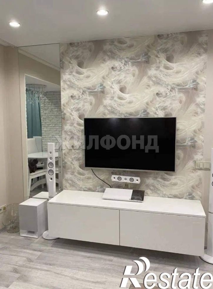 2-комн квартира 79-й Гвардейской дивизии улица, д.1/1