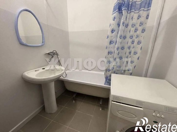 2-комн квартира Ивановского улица, д.24