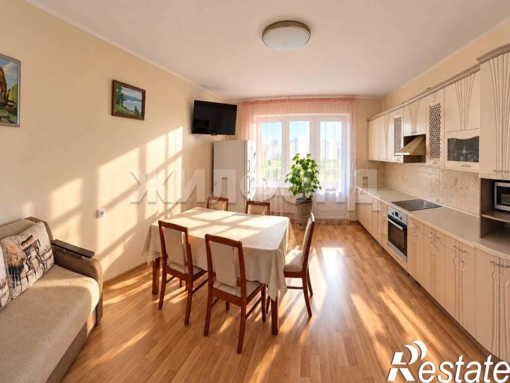 3-комн квартира Мечникова улица, д.1д