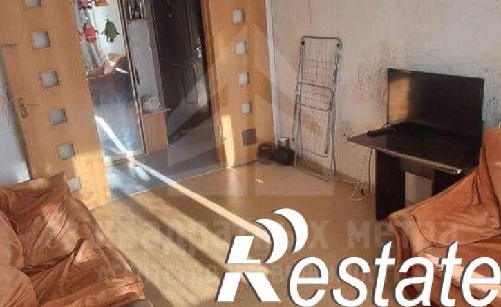 2-комн квартира Карский переулок, 70,  д. 70