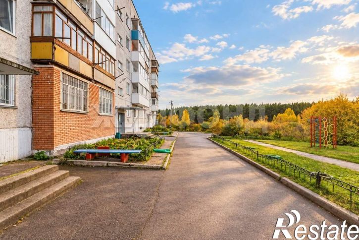 2-комн квартира Асиновская улица, д.13