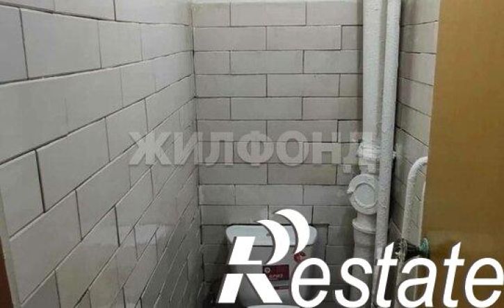 3-комн квартира улица Ференца Мюнниха, 3,  д. 3