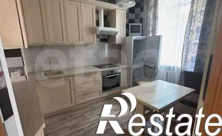 3-комн квартира улица Никитина, 19,  д. 19