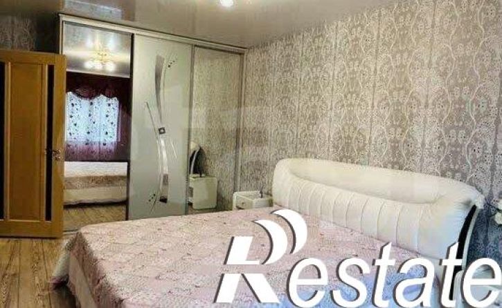 3-комн квартира улица Смирнова, 40/2,  д. 40/2